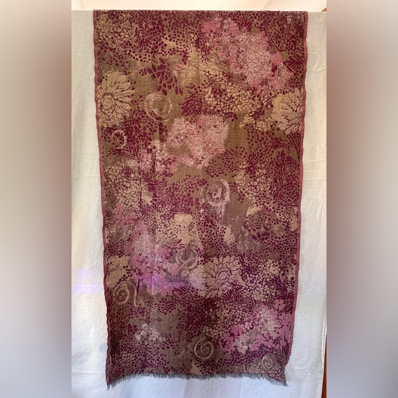 Petrusse Pure Wool Mauve and Pink French Scarf 80x28” - Picture 5 of 11